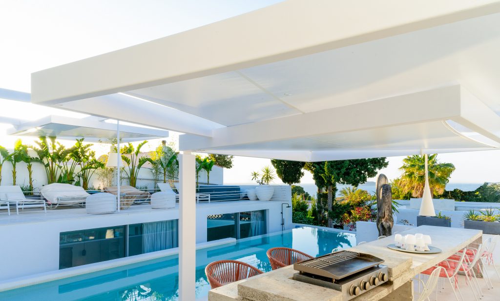 Canvill Villa for rent, 14Pax, sunset and seaviews, nicely funishhed and decorated on a quiet annd tranquil spot. IBIZA VILLA RENTAL SUNSETVIEWS CANVILL 5 Bedrooms, 10 Adults + 4Kids, westcoast, Seaview, >5min walking distance to the beach , >15min airport