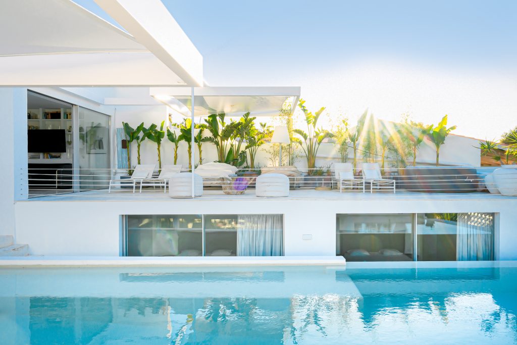 Canvill Villa for rent, 14Pax, sunset and seaviews, nicely funishhed and decorated on a quiet annd tranquil spot. IBIZA VILLA RENTAL SUNSETVIEWS CANVILL 5 Bedrooms, 10 Adults + 4Kids, westcoast, Seaview, >5min walking distance to the beach , >15min airport